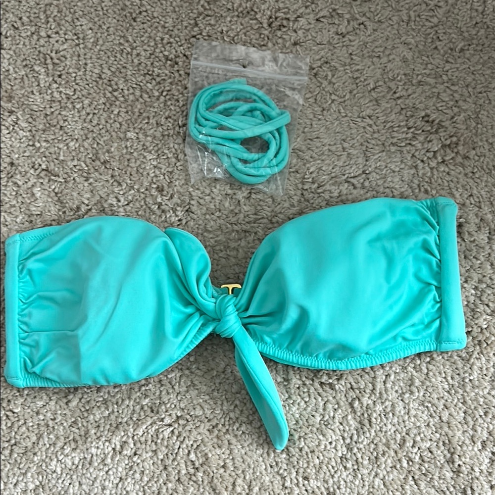 Victoria’s Secret Turquoise Bandeau Bikini Top